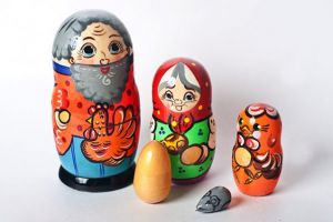 Матрешка Курочка Ряба 5 (Нарз)  ― Avokado-toys.ru